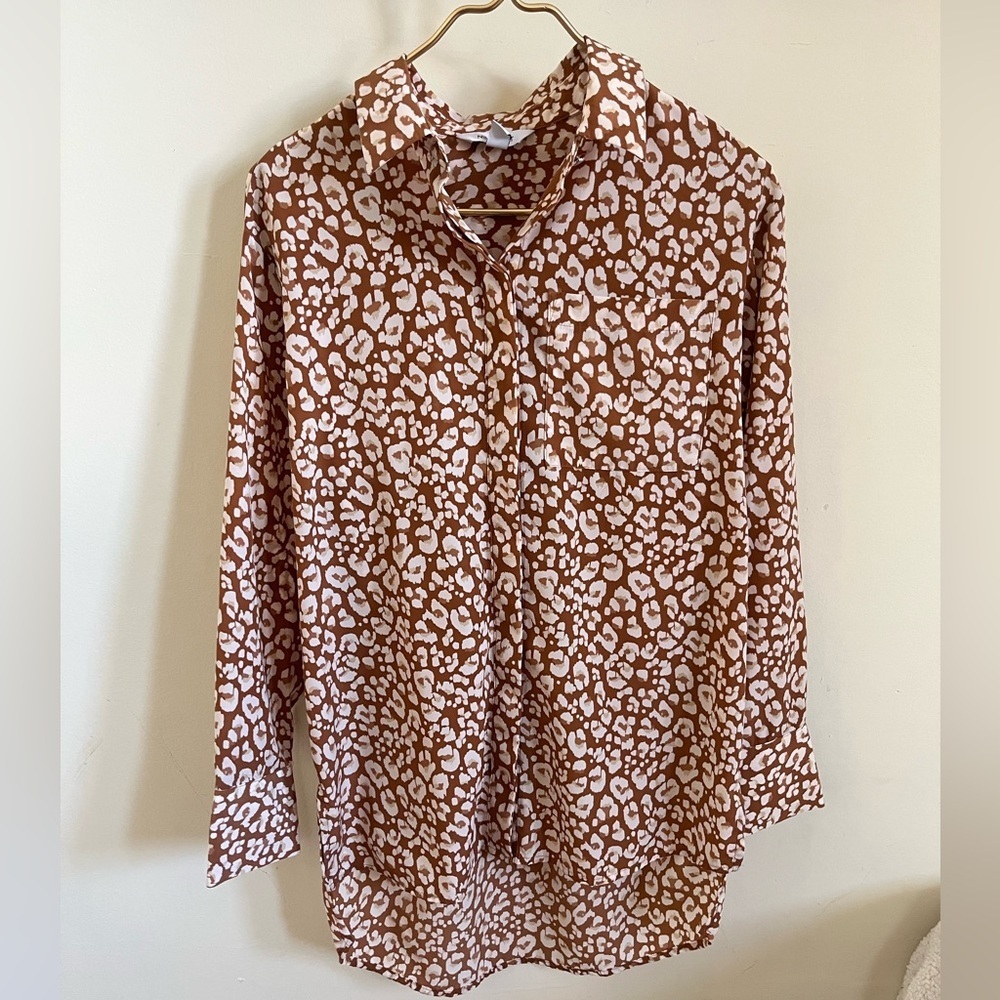 Nine West Brown Animal Print Button Down Shirt casual size Small